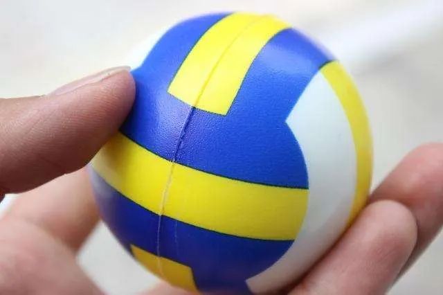 Bảy đặc điểm của keo dán màu PU cao cấp